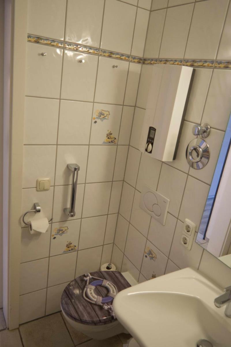 Inselblume 80 - Gemuetliche Ferienwohnung, Blick Auf Die Fehmarnsundbruecke Burgtiefe auf Fehmarn Zewnętrze zdjęcie