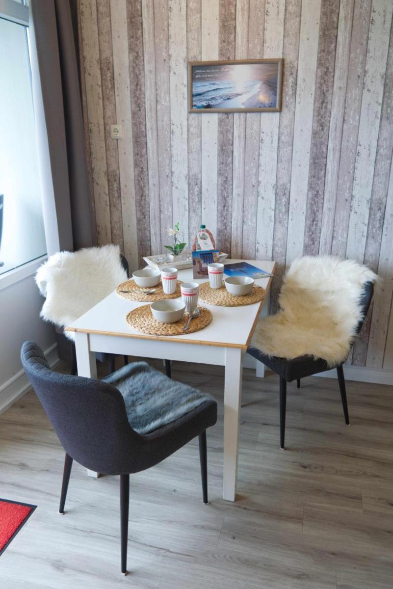 Inselblume 80 - Gemuetliche Ferienwohnung, Blick Auf Die Fehmarnsundbruecke Burgtiefe auf Fehmarn Zewnętrze zdjęcie